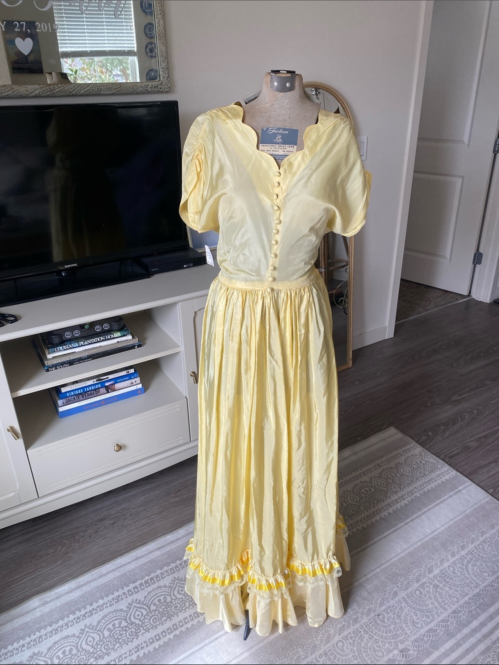 Vintage 1930s Yellow Taffeta Maxi Dress